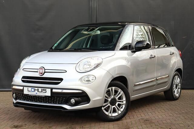Grijs Gebruikt 2018 Fiat 500L Lounge MPV | € 8.950 - Afbeelding 1/4