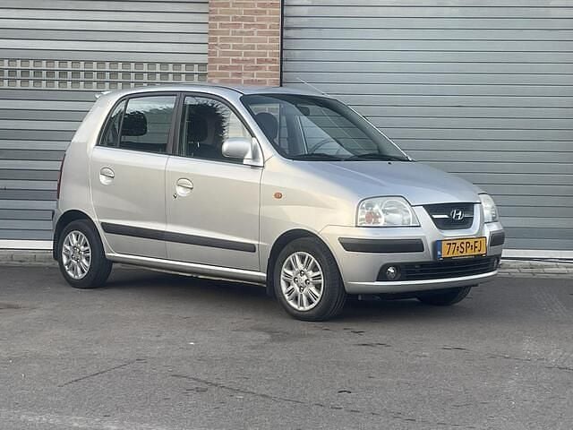 Occasion Hyundai Atos Dynamiq 63 PK (46 kW) 2006 Grijs Hatchback