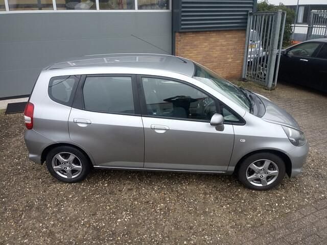 Occasion Honda Jazz 77 PK (56 kW) 2008 Grijs Hatchback