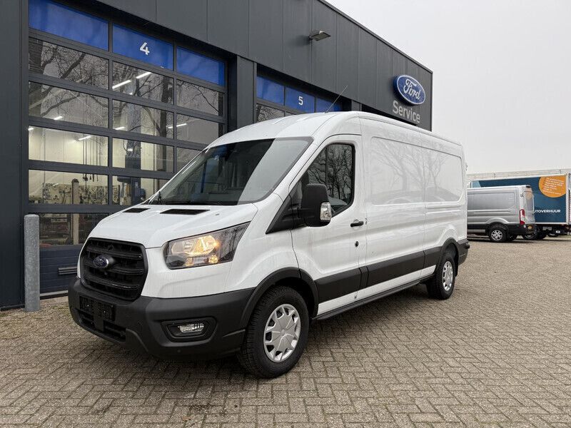 Nieuw 2024 Ford Transit Trend Van | € 38.445 (Eerlijke prijs) - Afbeelding 1/3