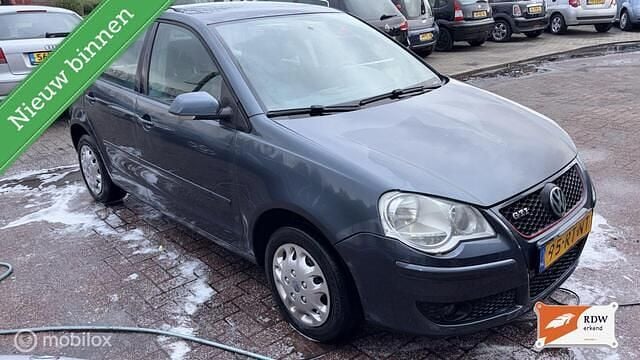 Occasion VW Polo 75 PK (55 kW) 2005 Blauw Hatchback