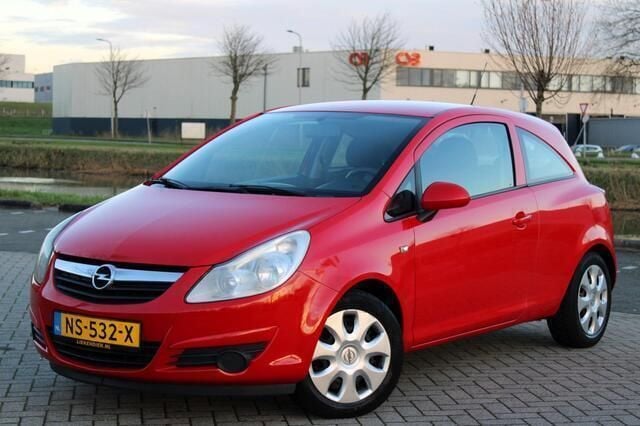 Rood Gebruikt 2008 Opel Corsa Comfort Hatchback | € 2.499 (Eerlijke prijs) - Afbeelding 1/4