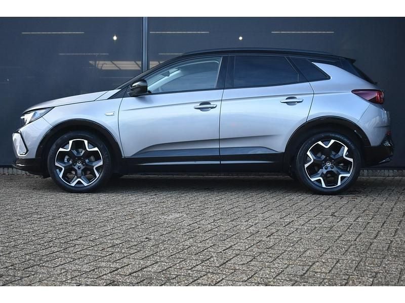 Occasion Opel Grandland X 136 PK (100 kW) 2024 Grijs SUV