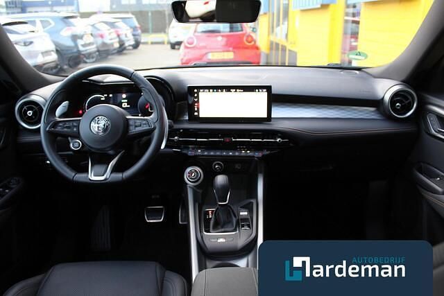 Zwart Occasion 2024 Alfa Romeo Tonale Veloce SUV | € 34.950 (Goede deal) - Afbeelding 1/4