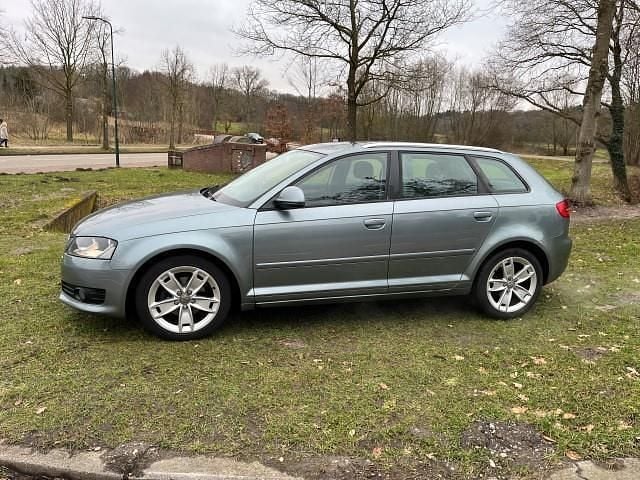 Occasion Audi A3 Sportback Attraction 125 PK (91 kW) 2009 Grijs Hatchback