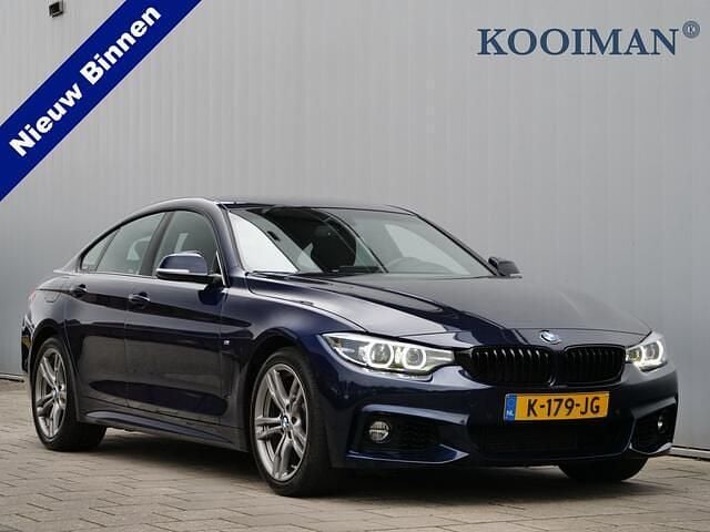 Blauw Gebruikt 2021 BMW 418 M Sport Coupé | € 24.895 (Eerlijke prijs) - Afbeelding 1/4