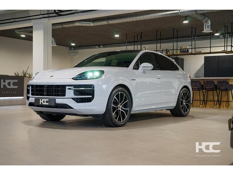 Wit Occasion 2024 Porsche Cayenne Sport SUV | € 108.950 (Super prijs) - Afbeelding 1/4