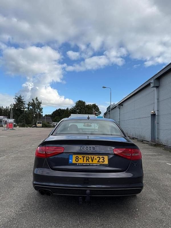 Occasion Audi A4 S-Line 170 PK (125 kW) 2014 Grijs Sedan