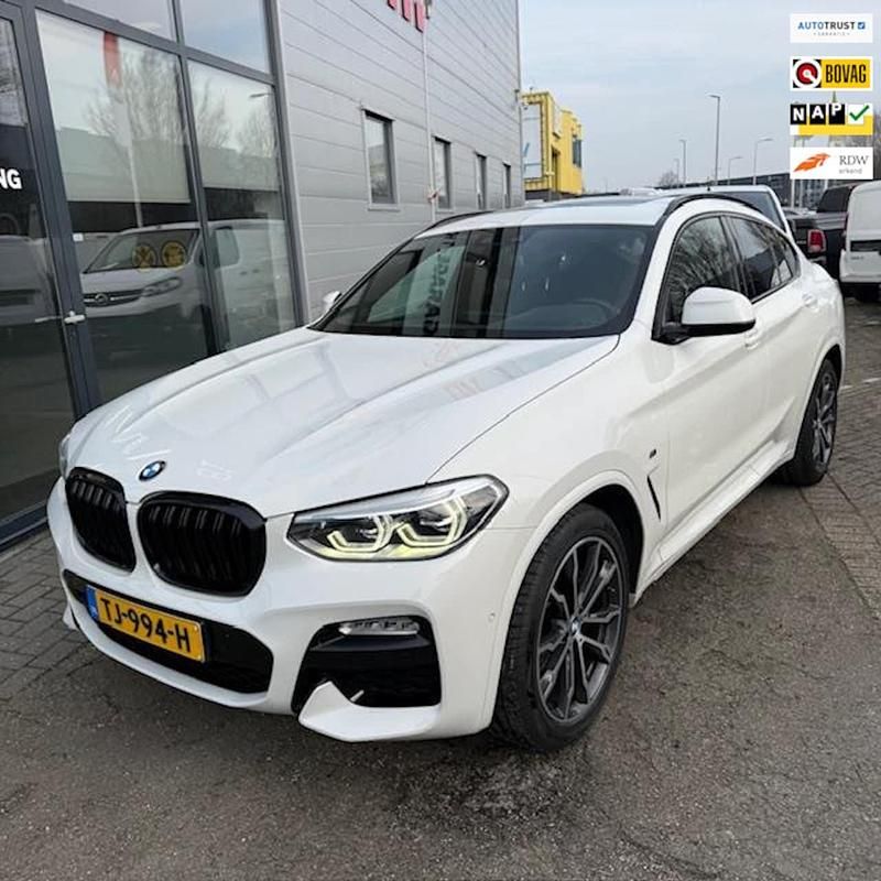Wit Occasion 2018 BMW X4 Executive SUV | € 37.000 (Eerlijke prijs) - Afbeelding 1/4