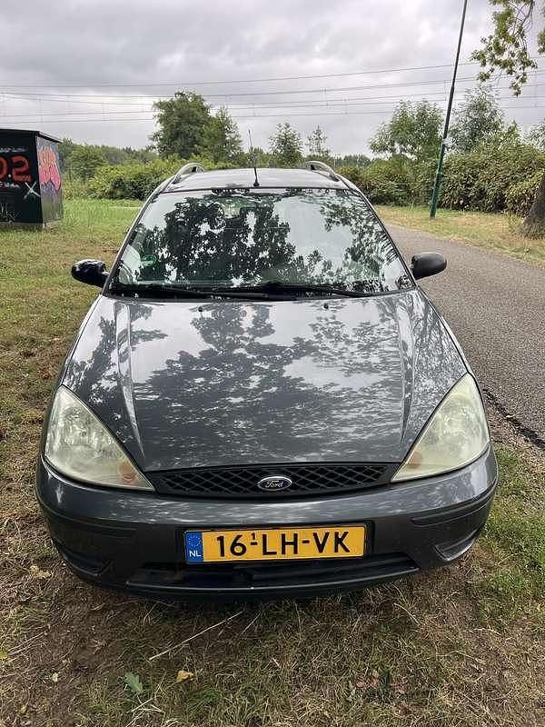 Occasion Ford Focus 101 PK (74 kW) 2003 Blauw Stationwagen
