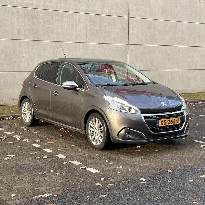 Occasion Peugeot 208 Access 82 PK (60 kW) 2018 Grijs Hatchback