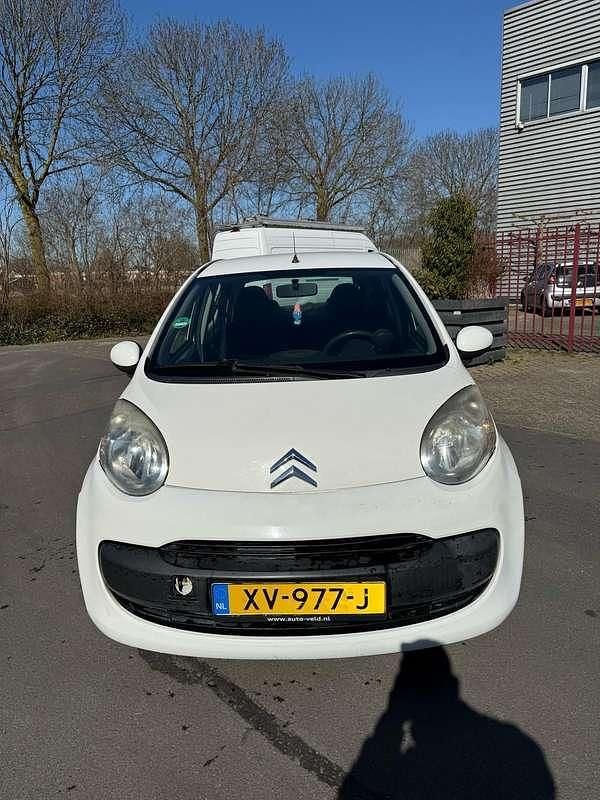 Wit Gebruikt 2007 Citroën C1 Hatchback | € 1.000 (Super prijs) - Afbeelding 1/4