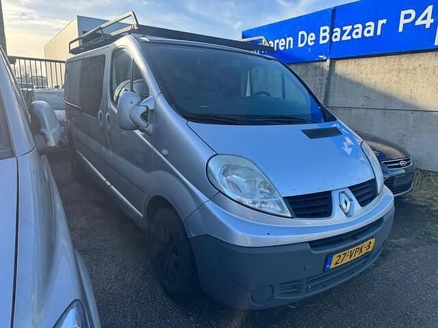 Overige Occasion 2008 Renault Trafic MPV | € 2.750 (Iets duurder) - Afbeelding 1/4