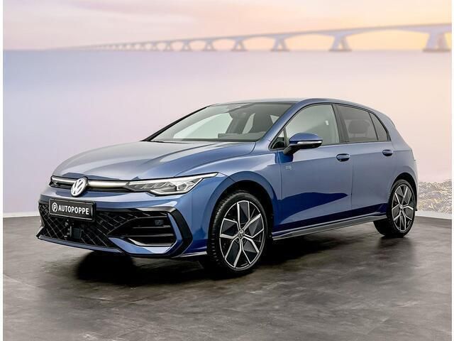 Hatchback Occasion 2025 VW Golf VIII R-line Edition Hatchback | € 35.950 (Eerlijke prijs) - Afbeelding 1/4