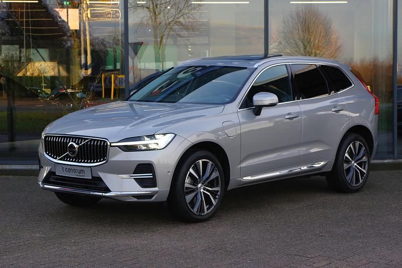 Zilver Occasion 2021 Volvo XC60 Plus SUV | € 39.750 (Goede deal) - Afbeelding 1/4