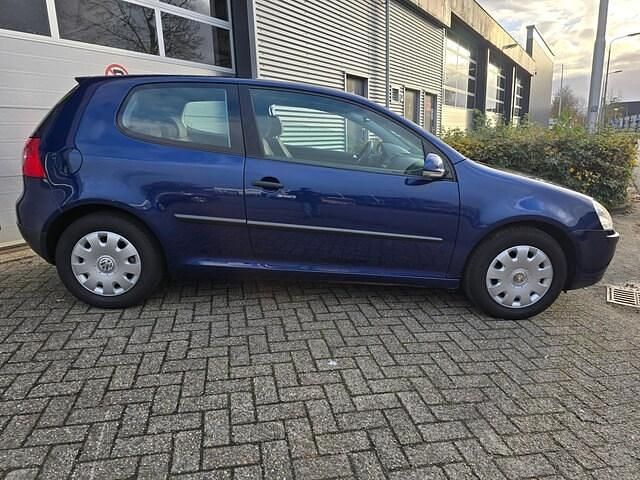 Occasion VW Golf IV Trendline 102 PK (75 kW) 2005 Blauw Hatchback
