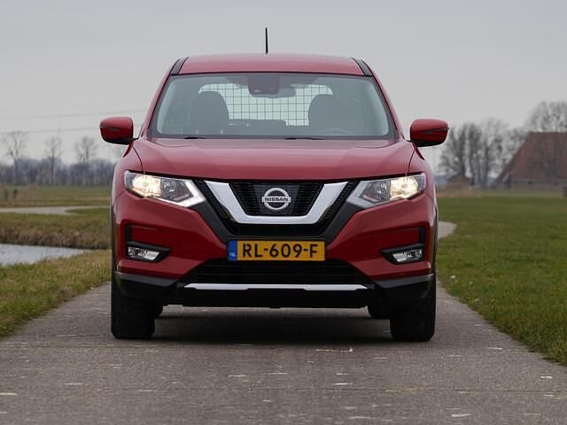 Occasion Nissan X-Trail Visia 163 PK (119 kW) 2017 Rood SUV