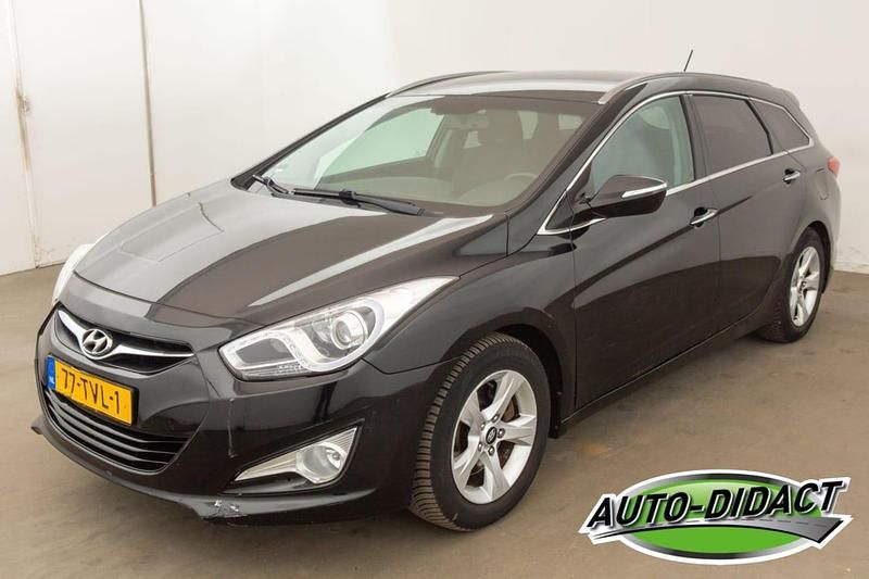 Zwart Gebruikt 2012 Hyundai i40 Stationwagen | € 2.300 - Afbeelding 1/4