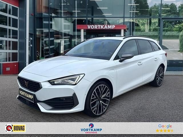 Wit Gebruikt 2021 Cupra Leon Stationwagen | € 28.500 (Iets duurder) - Afbeelding 1/4