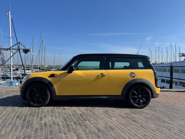 Occasion Mini Cooper Clubman Business 116 PK (85 kW) 2010 Geel Stationwagen
