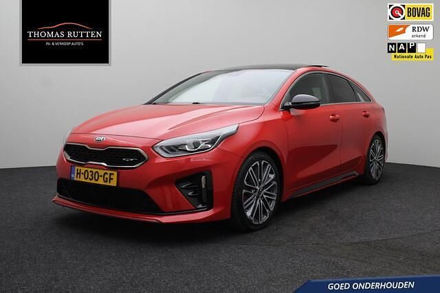 Rood Gebruikt 2020 Kia ProCeed 2 Hatchback | € 22.950 (Eerlijke prijs) - Afbeelding 1/4