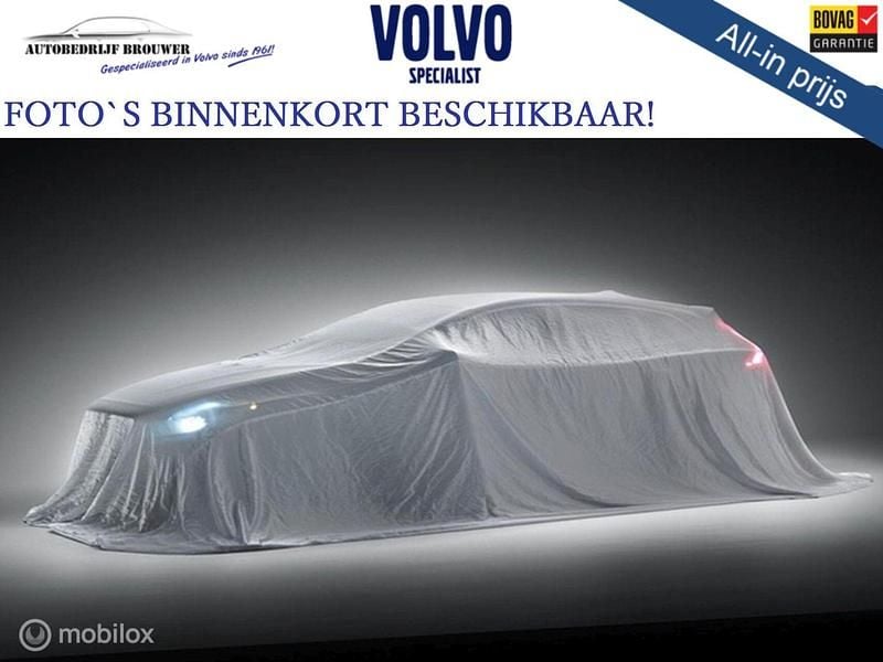 Zilver Occasion 2025 Volvo V60 Plus Stationwagen | € 45.495 (Eerlijke prijs) - Afbeelding 1/4