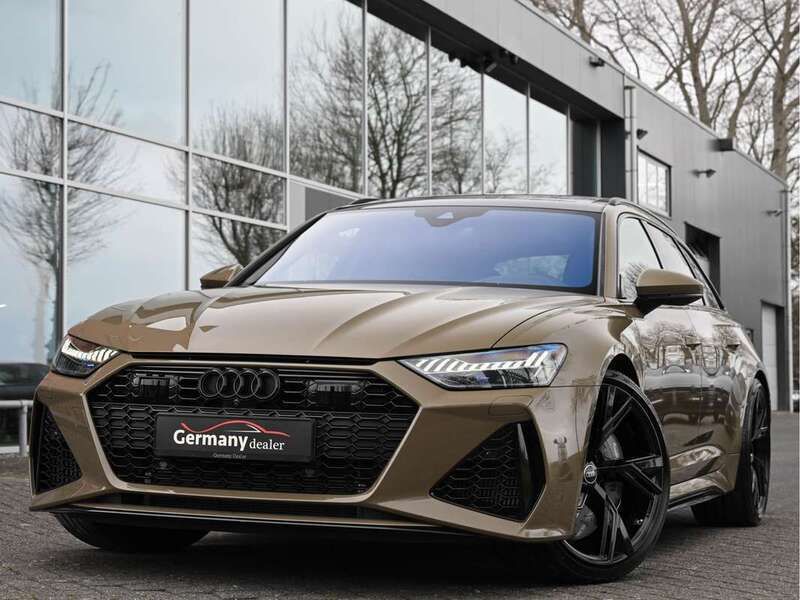 Groen Gebruikt 2023 Audi RS6 Ambiente Stationwagen | € 153.949 (Eerlijke prijs) - Afbeelding 1/4