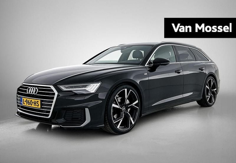 Zwart Gebruikt 2021 Audi A6 Sport Stationwagen | € 39.900 (Eerlijke prijs) - Afbeelding 1/4