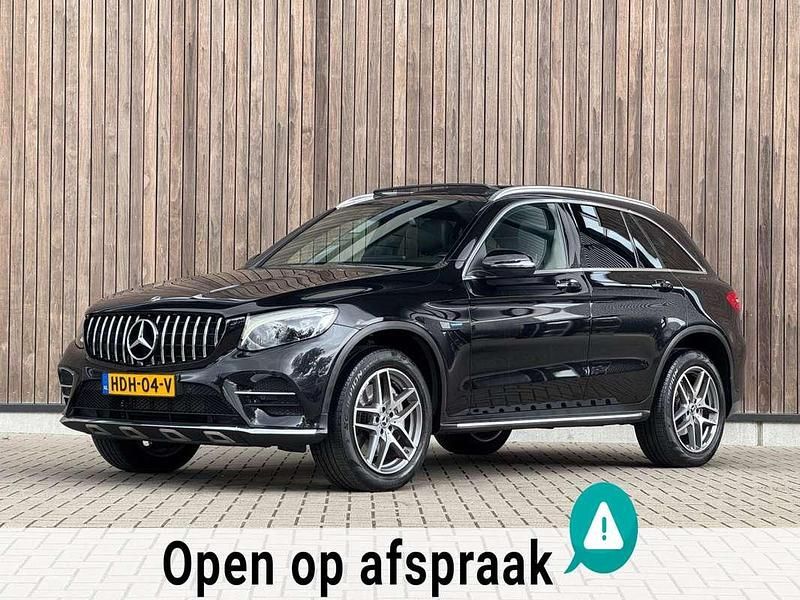 Zwart Gebruikt 2017 Mercedes GLC350 AMG line SUV | € 25.950 (Super prijs) - Afbeelding 1/4