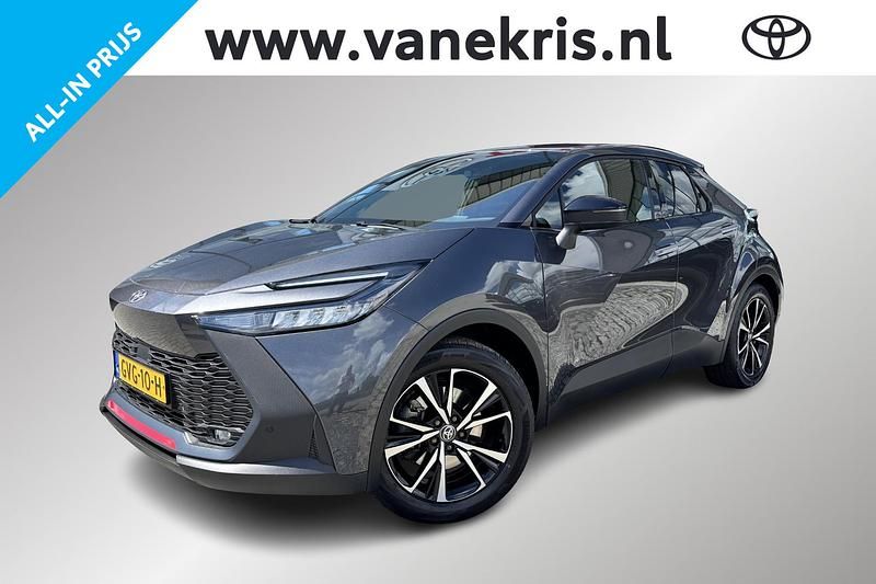 Grijs Occasion 2024 Toyota C-HR SUV | € 34.799 (Goede deal) - Afbeelding 1/4