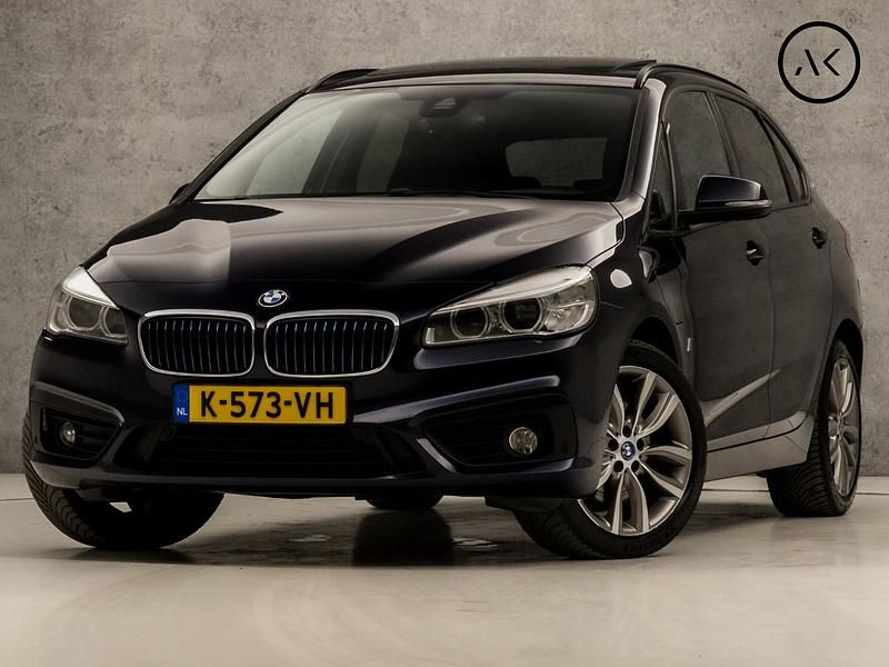 Blauw Gebruikt 2017 BMW 225 Active Tourer Executive MPV | € 18.445 - Afbeelding 1/4