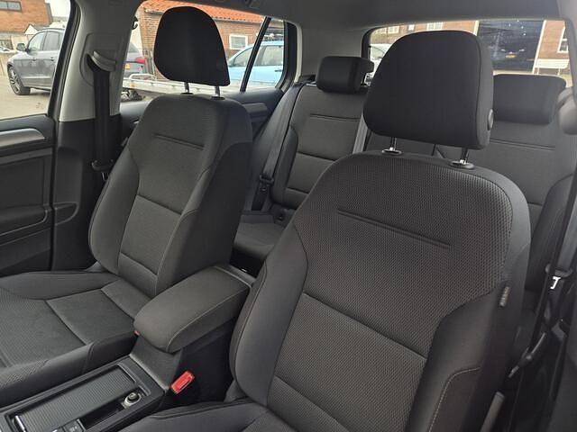 Occasion VW Golf VII Comfortline 105 PK (77 kW) 2014 Grijs Hatchback