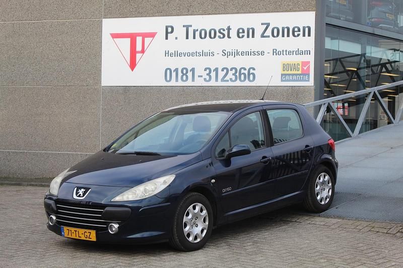 Blauw (metallic) Occasion 2006 Peugeot 307 Hatchback | € 950 (Super prijs) - Afbeelding 1/4
