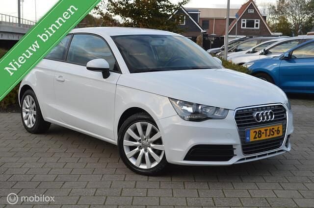 Wit Gebruikt 2012 Audi A1 Basis Hatchback | € 7.950 (Eerlijke prijs) - Afbeelding 1/4
