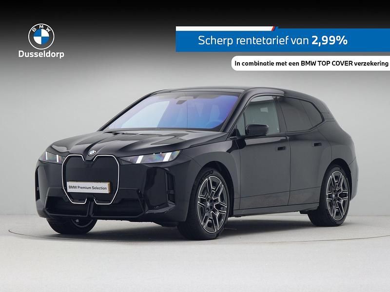 Zwart, metallic lak Gebruikt 2025 BMW iX M Sport SUV | € 96.950 - Afbeelding 1/4