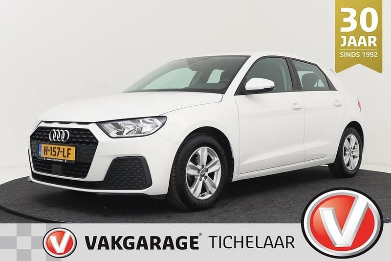 Wit Gebruikt 2020 Audi A1 Sportback Proline Hatchback | € 15.699 (Eerlijke prijs) - Afbeelding 1/4
