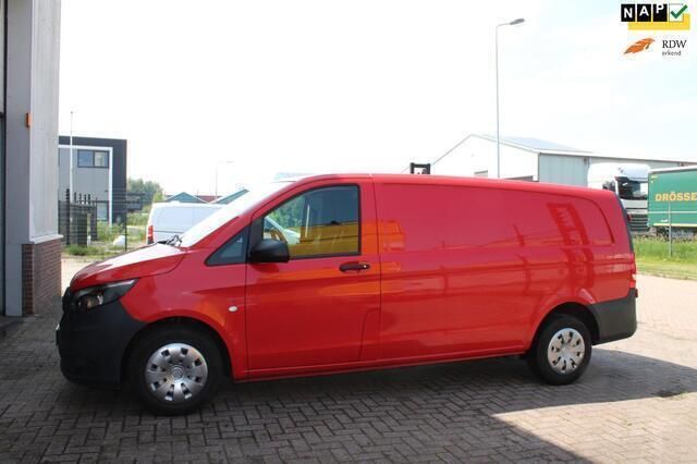 Oranje Gebruikt 2018 Mercedes Vito MPV | € 12.900 (Super prijs) - Afbeelding 1/4