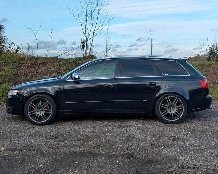 Occasion 2005 Audi A4 Stationwagen | € 3.375 (Iets duurder) - Afbeelding 1/4