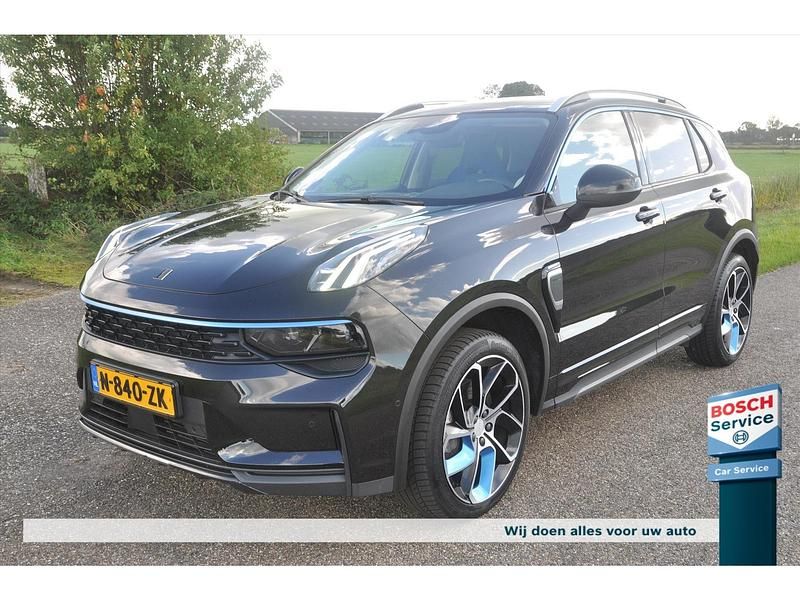 Zwart Gebruikt 2022 Lynk & Co 01 SUV | € 24.250 (Eerlijke prijs) - Afbeelding 1/4