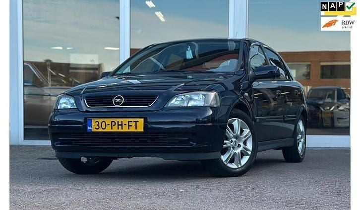 Blauw Gebruikt 2004 Opel Astra Njoy Hatchback | € 1.244 (Duur) - Afbeelding 1/3