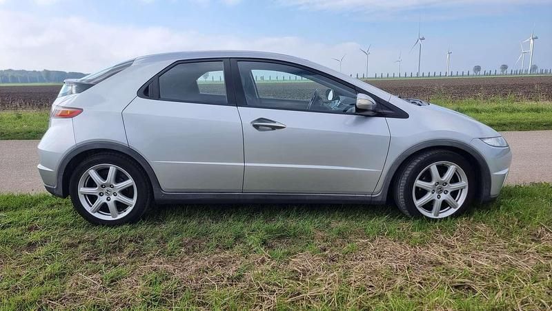 Occasion Honda Civic Comfort 140 PK (102 kW) 2009 Grijs Hatchback