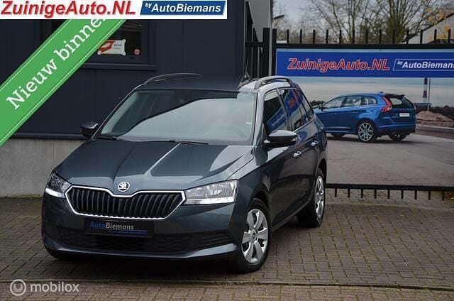 Grijs Gebruikt 2021 Skoda Fabia Stationwagen | € 12.940 (Goede deal) - Afbeelding 1/4