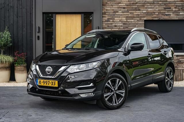 Zwart Gebruikt 2019 Nissan Qashqai 360º SUV | € 18.850 (Eerlijke prijs) - Afbeelding 1/4