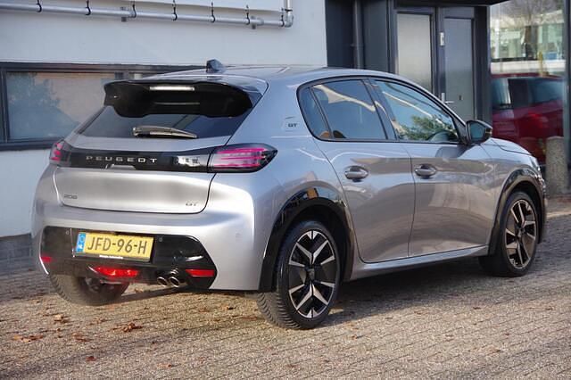Occasion Peugeot 208 GT 136 PK (100 kW) 2024 Grijs Hatchback