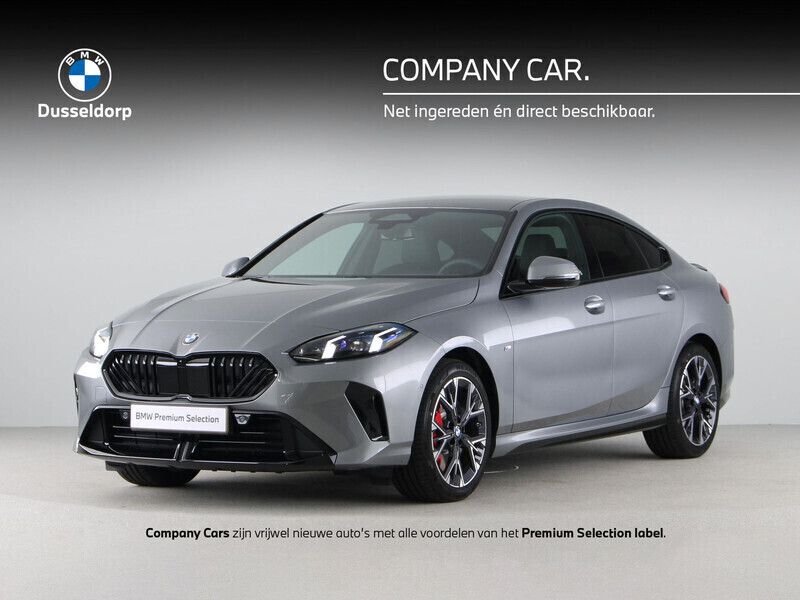 Grijs Gebruikt 2025 BMW 220 M Sport Sedan | € 43.850 (Eerlijke prijs) - Afbeelding 1/4
