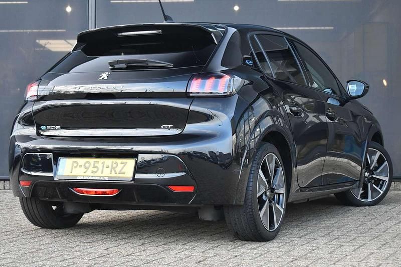 Occasion Peugeot e-208 GTi 100 kW (136 PK) 2022 Zwart Hatchback