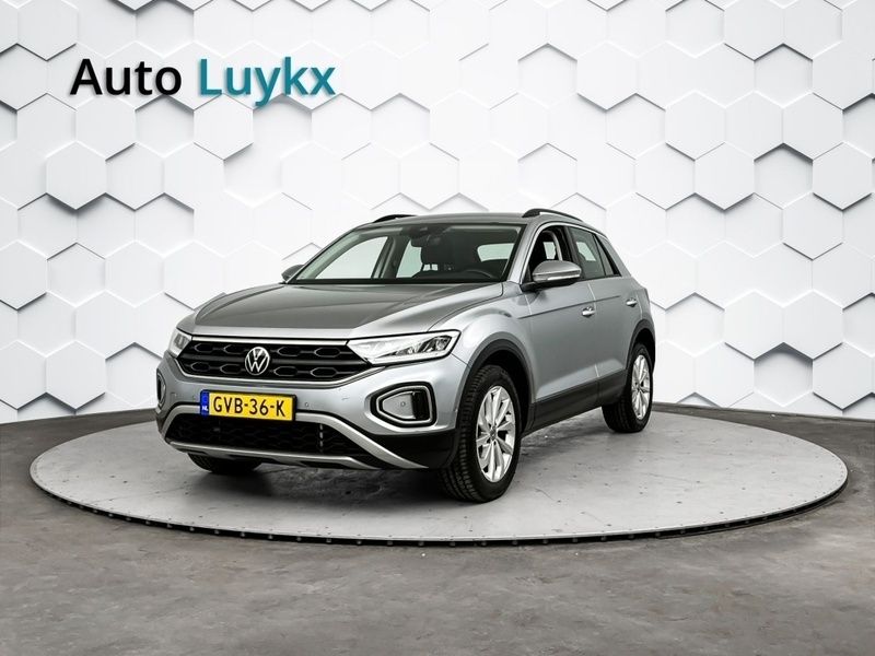 Grijs Gebruikt 2023 VW T-Roc Business SUV | € 27.940 (Goede deal) - Afbeelding 1/4