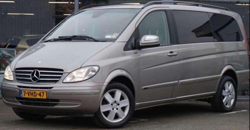 Zilver Gebruikt 2010 Mercedes Viano MPV | € 15.000 - Afbeelding 1/4