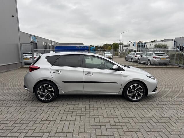 Occasion Toyota Auris 99 PK (72 kW) 2016 Grijs Hatchback