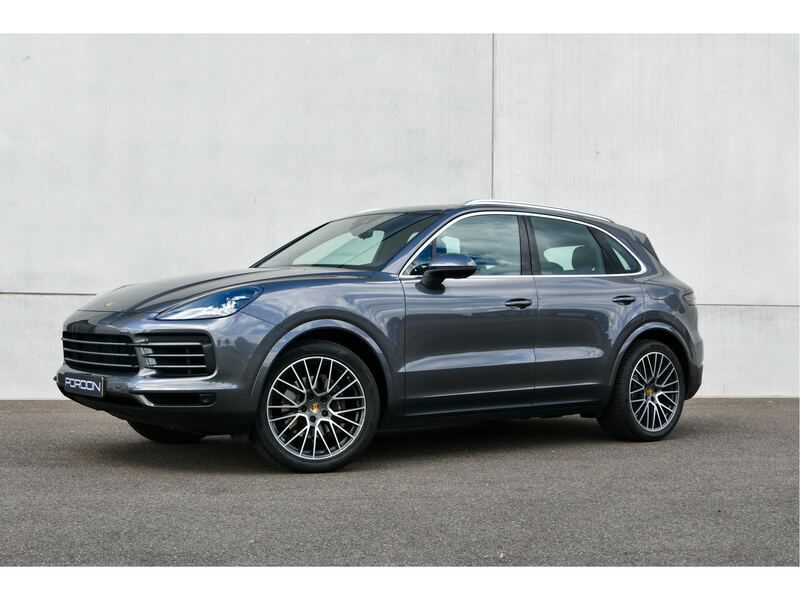 Grijs Gebruikt 2018 Porsche Cayenne SUV | € 56.940 (Eerlijke prijs) - Afbeelding 1/4